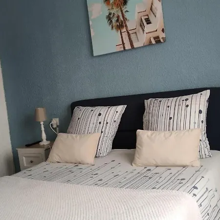 דירה Appartement T2 Confortable,1Chambre,Parking,Balcon,Presparc Exposition,Centre Ville