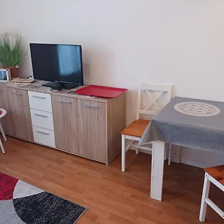 Lejlighed T2,linge Fournis1chambre,balcon,parking,pres Parc Des Expositions,10 Mn