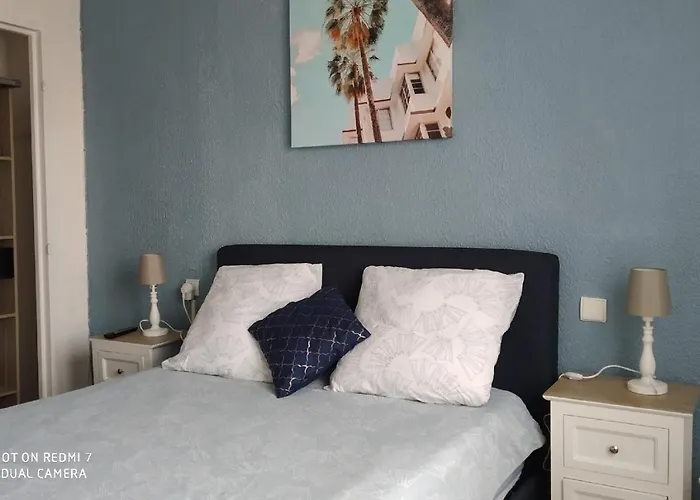 דירה Appartement T2 Confortable,1Chambre,Parking,Balcon,Presparc Exposition,Centre Ville