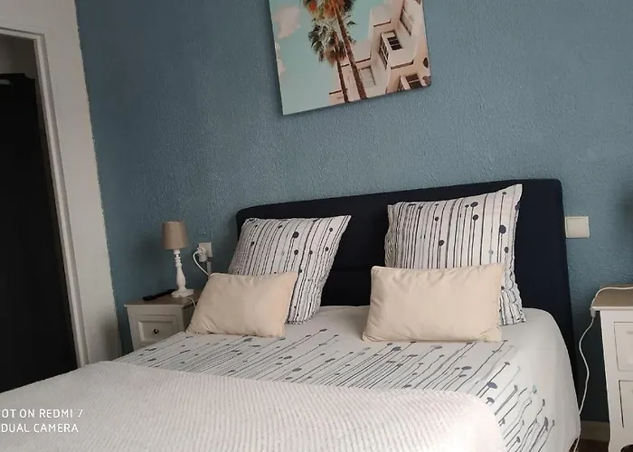 דירה Appartement T2 Confortable,1Chambre,Parking,Balcon,Presparc Exposition,Centre Ville